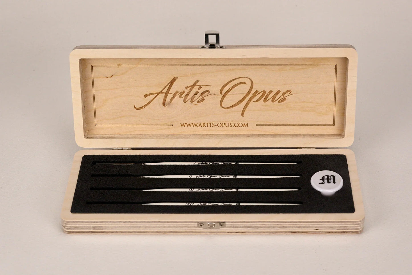 Artis Opus - Series M - Detail Brush